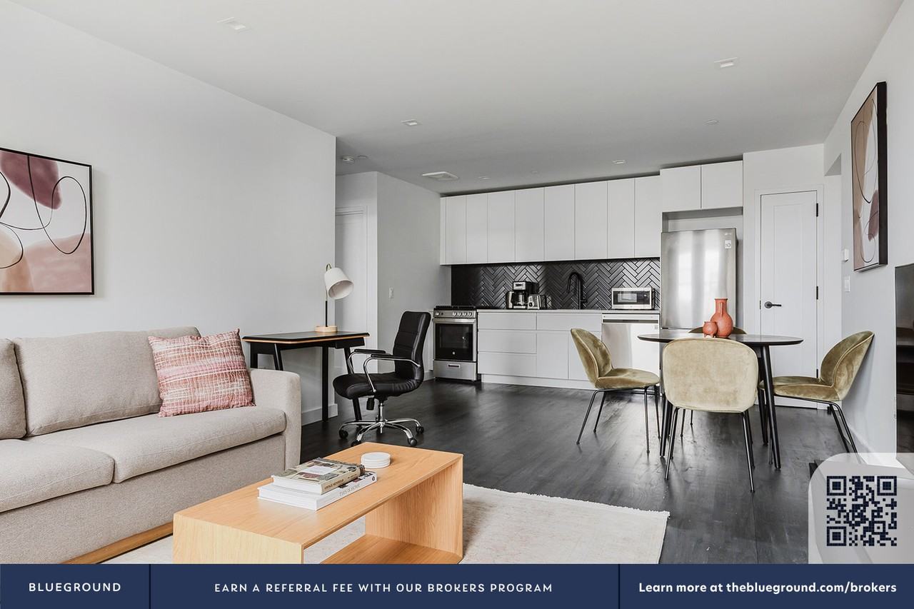 260 Water Street - Photo 5 of 81