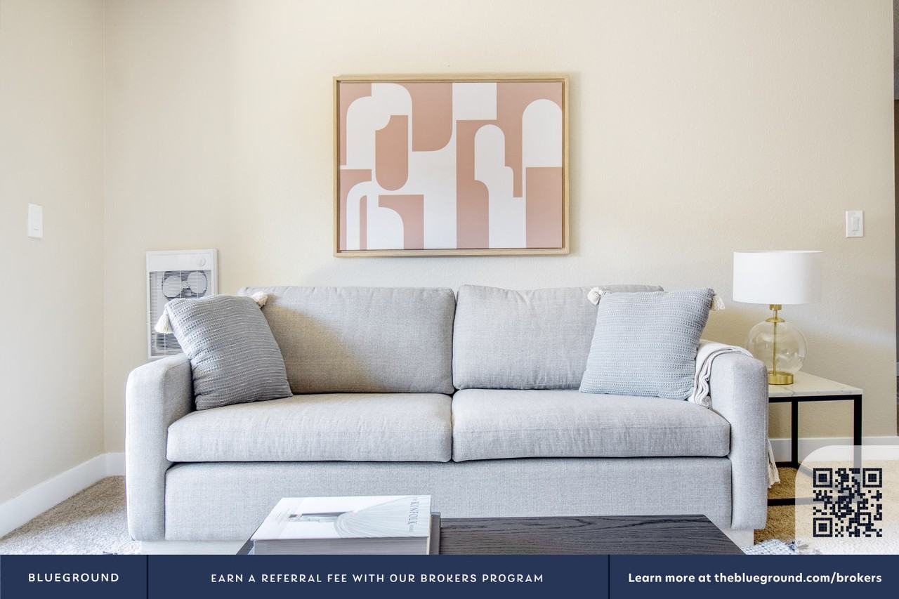 722 Edgewater Blvd #567 - Photo 5 of 30