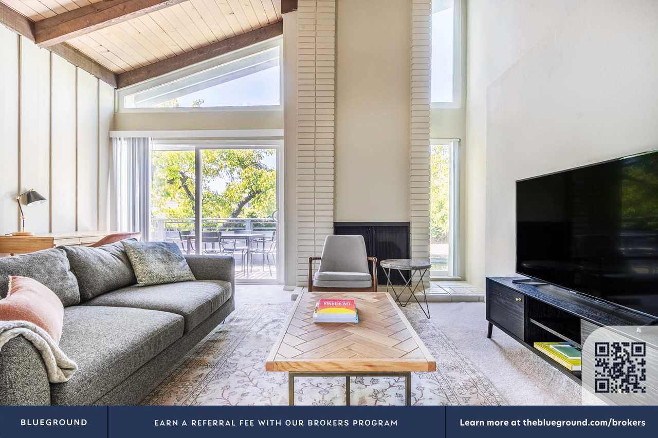 243 Acalanes Drive - Photo 5 of 29