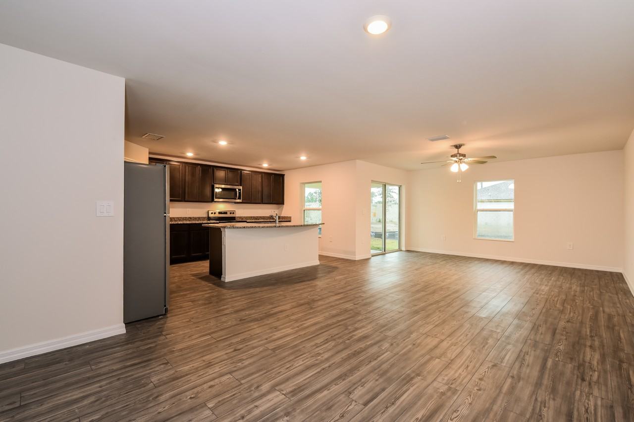 873 873 Youngreen Dr - Photo 3 of 21
