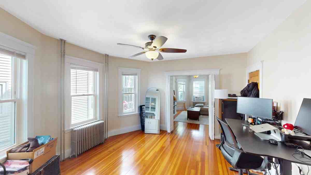 11 Heath St - Photo 5 of 6