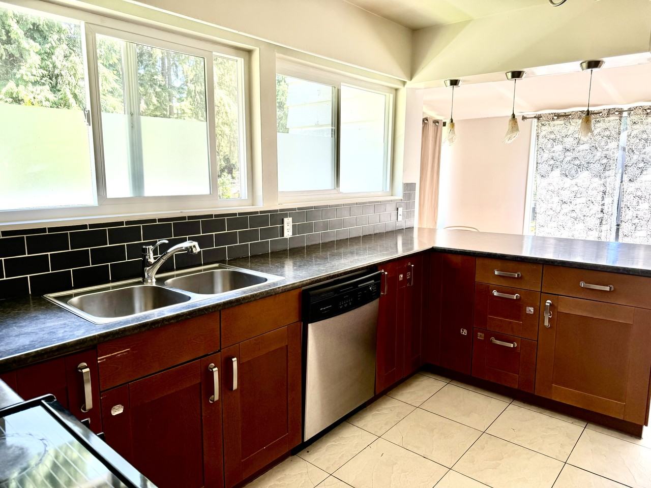 4985 Cliffridge Avenue - Photo 2 of 12