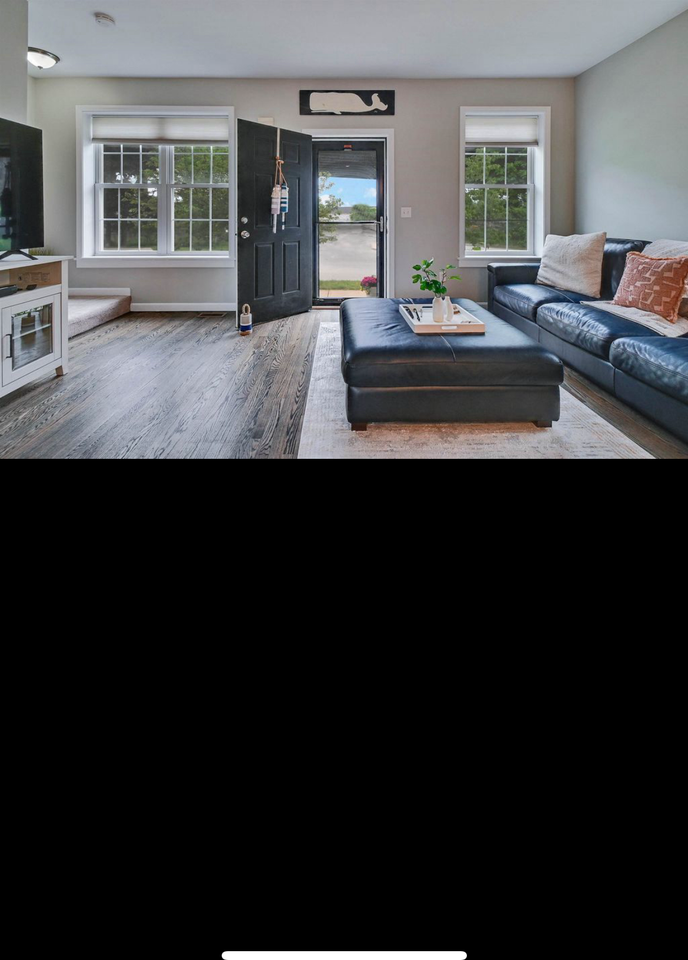 9 Falkland Pl #A1 - Photo 3 of 11