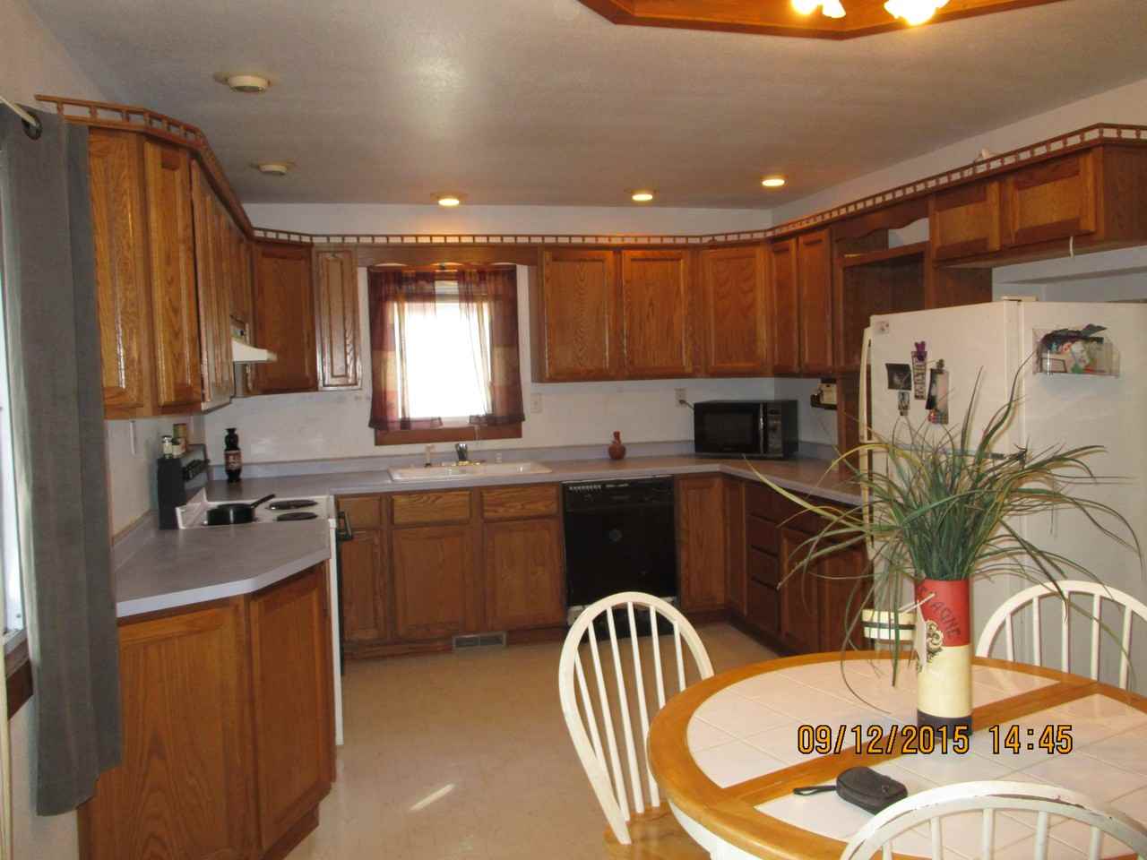 326 S Milwaukee St #A - Photo 3 of 11