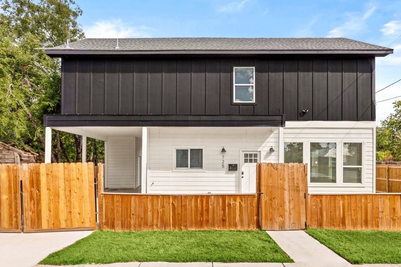 725 Virginia Blvd #NA - Photo 2 of 20