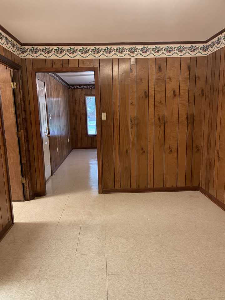 111 Center St #NA - Photo 6 of 18