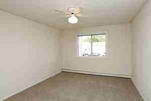 featured image of 1402 S Marion Rd