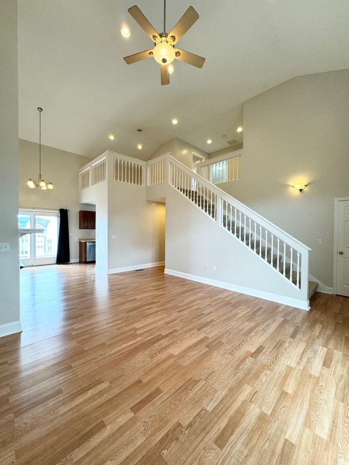 29 Pleasant Ridge Ln - Photo 2 of 16