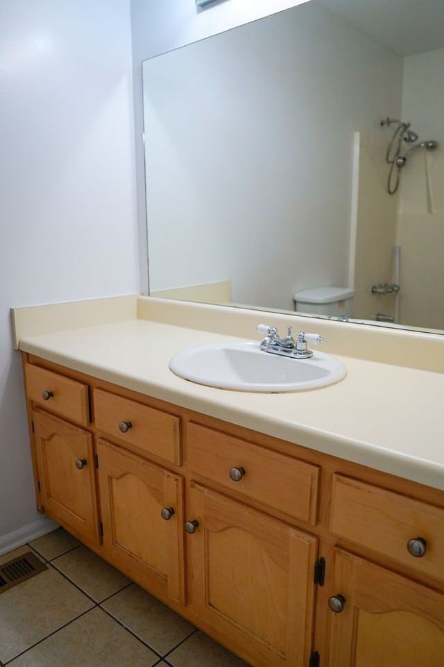 1510 27th Ave E - Photo 6 of 22