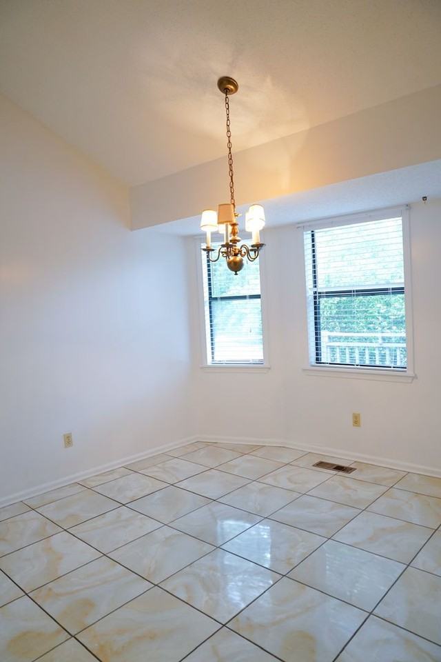 1510 27th Ave E - Photo 7 of 22