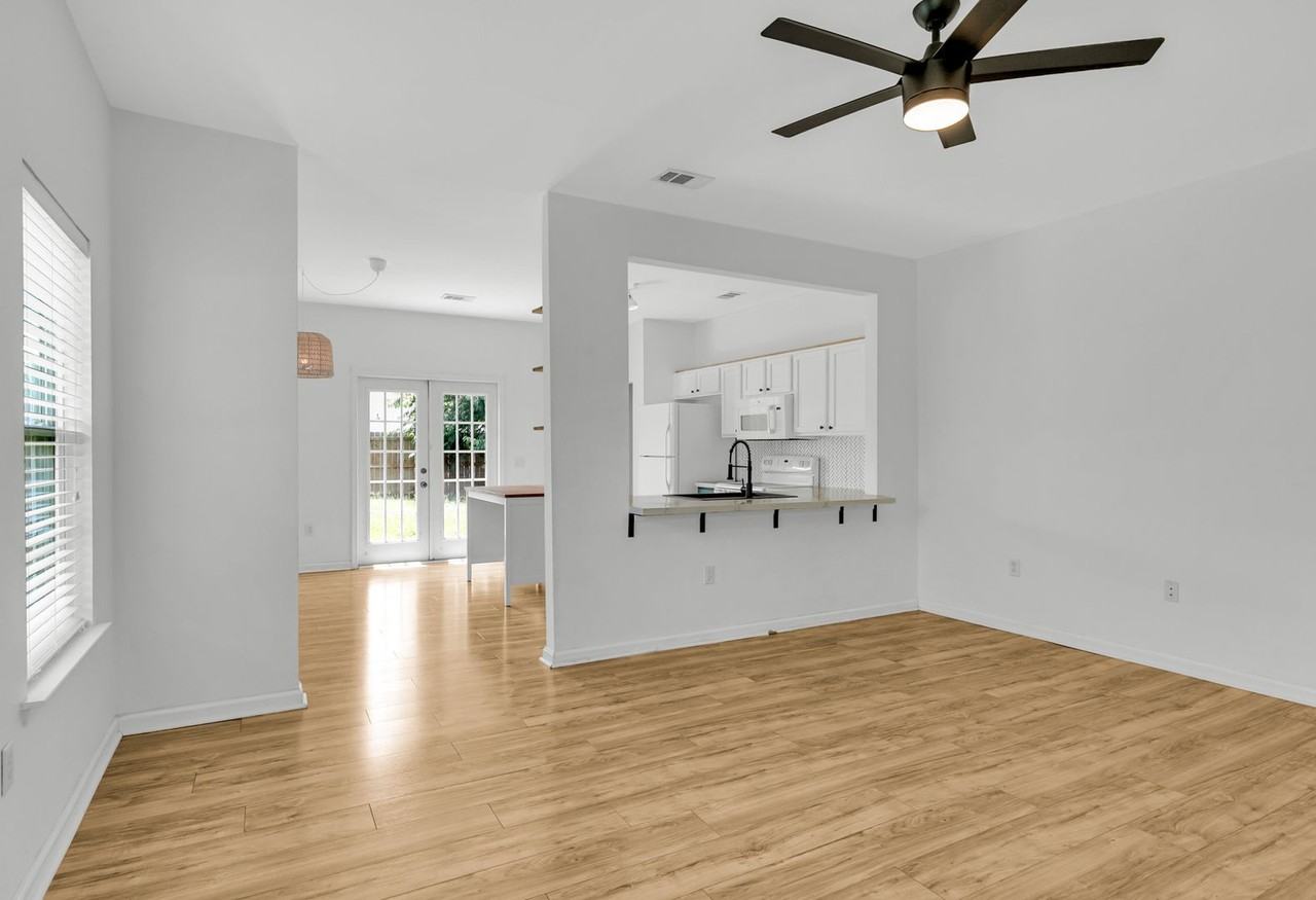 297 Ivey St - Photo 5 of 28