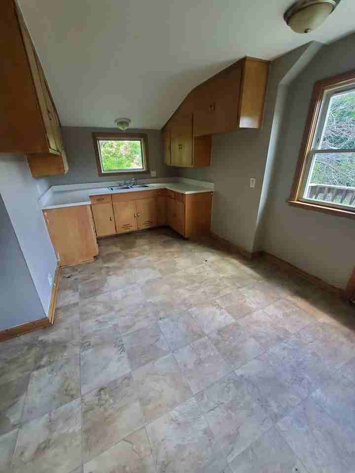 4568 N 38th St. (Duplex) - Photo 2 of 9