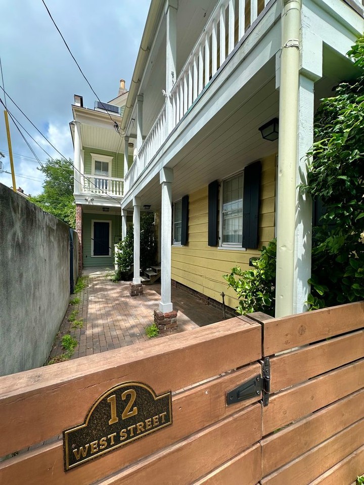 12 West St - Photo 3 of 17