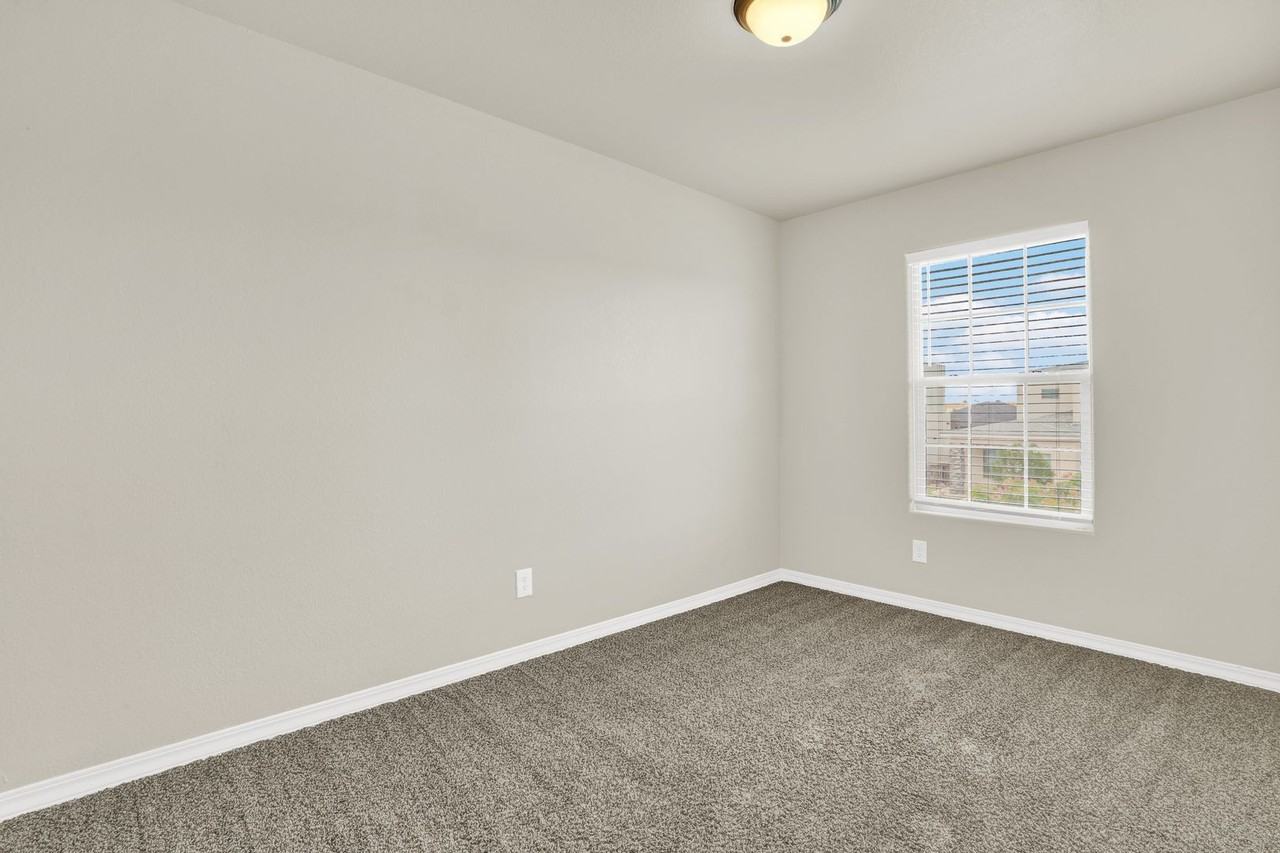 6544 Hoop St #B - Photo 2 of 43