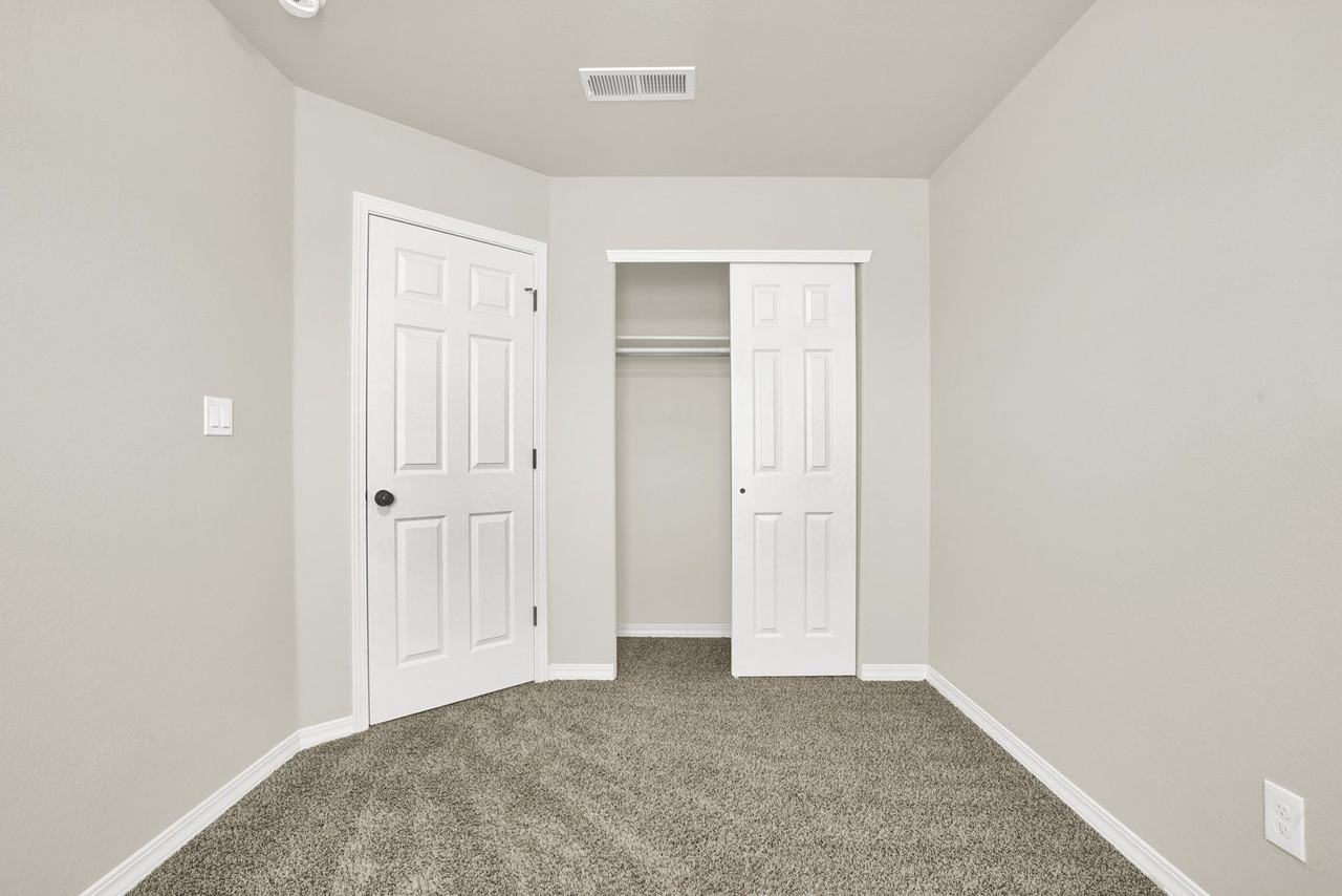 6544 Hoop St #B - Photo 3 of 43