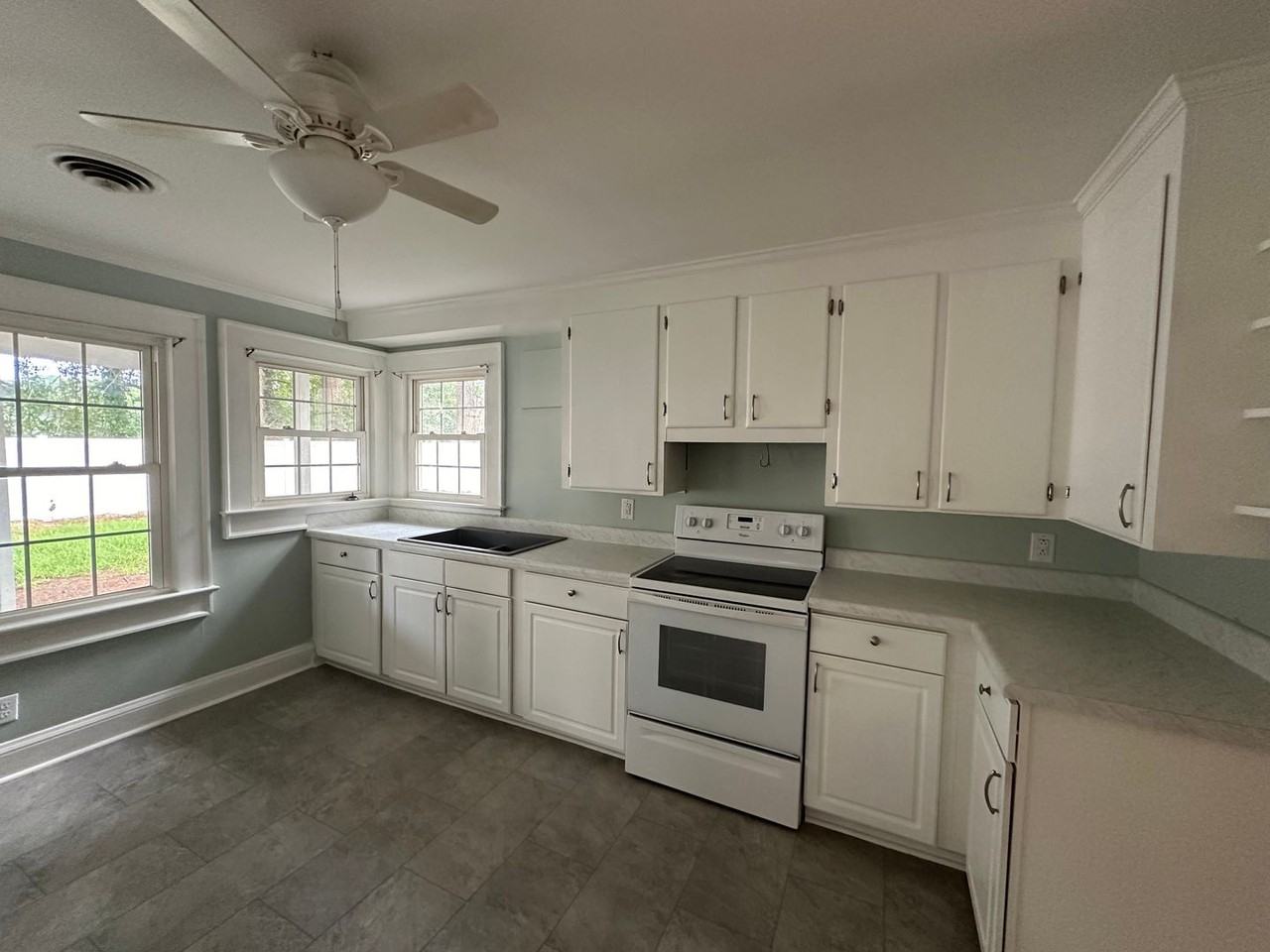 1406 Nicholson St - Photo 5 of 20