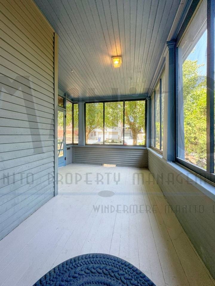 324 E 11th Ave - Photo 4 of 30