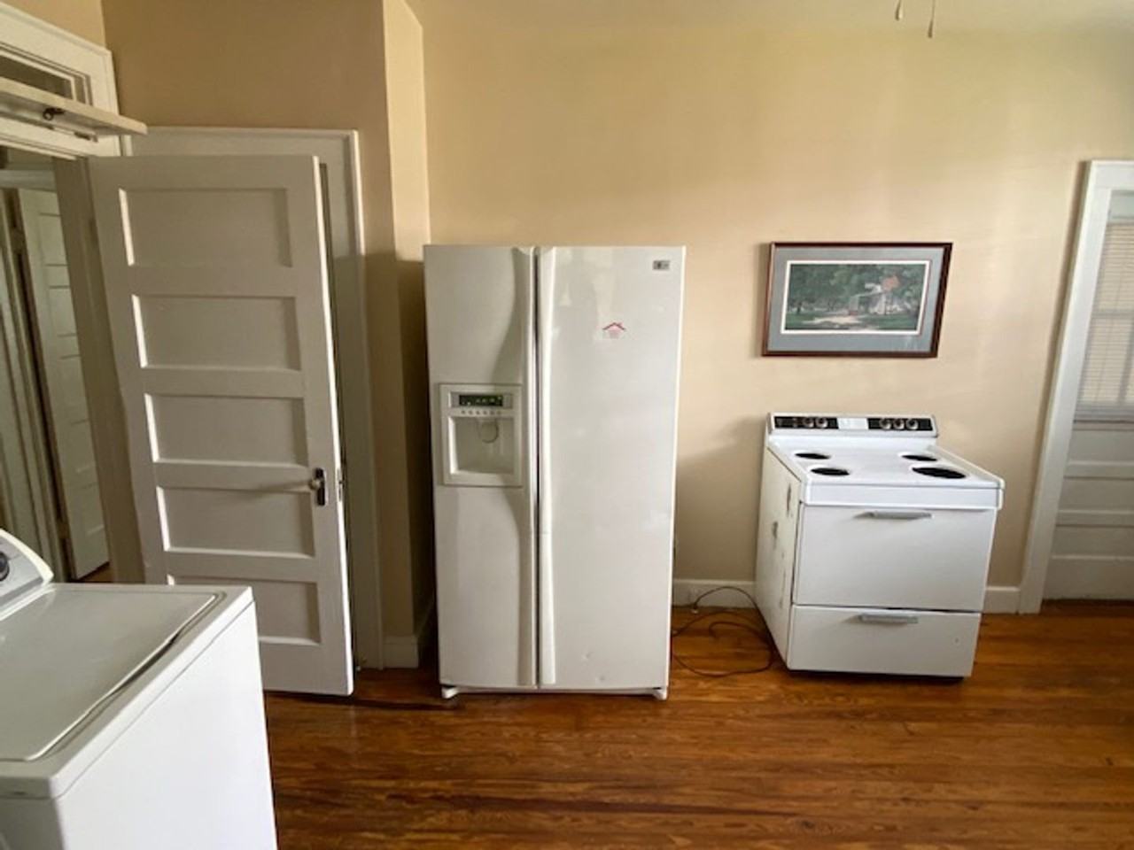 2738 Duncan St - Photo 3 of 7