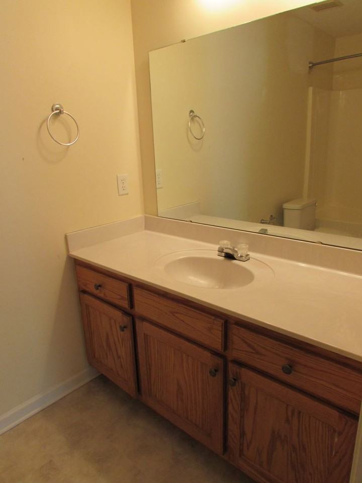 2385 Autumn Ter - Photo 2 of 6