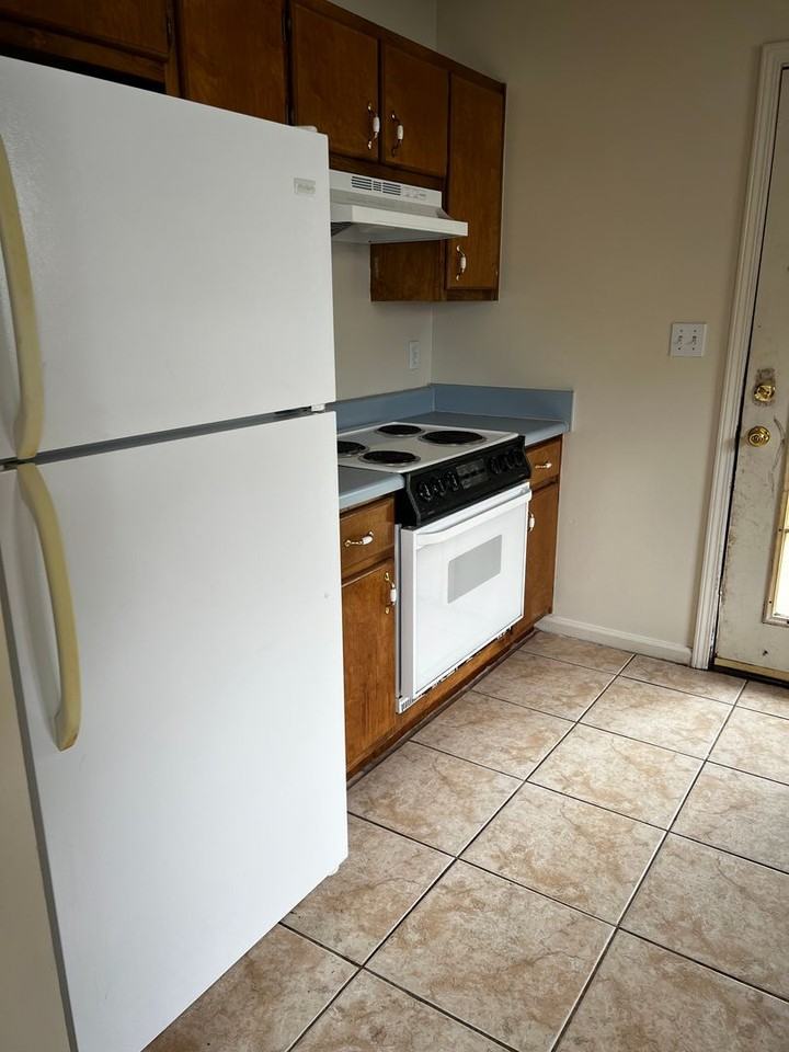 1128 Sweetbriar Sta - Photo 7 of 14