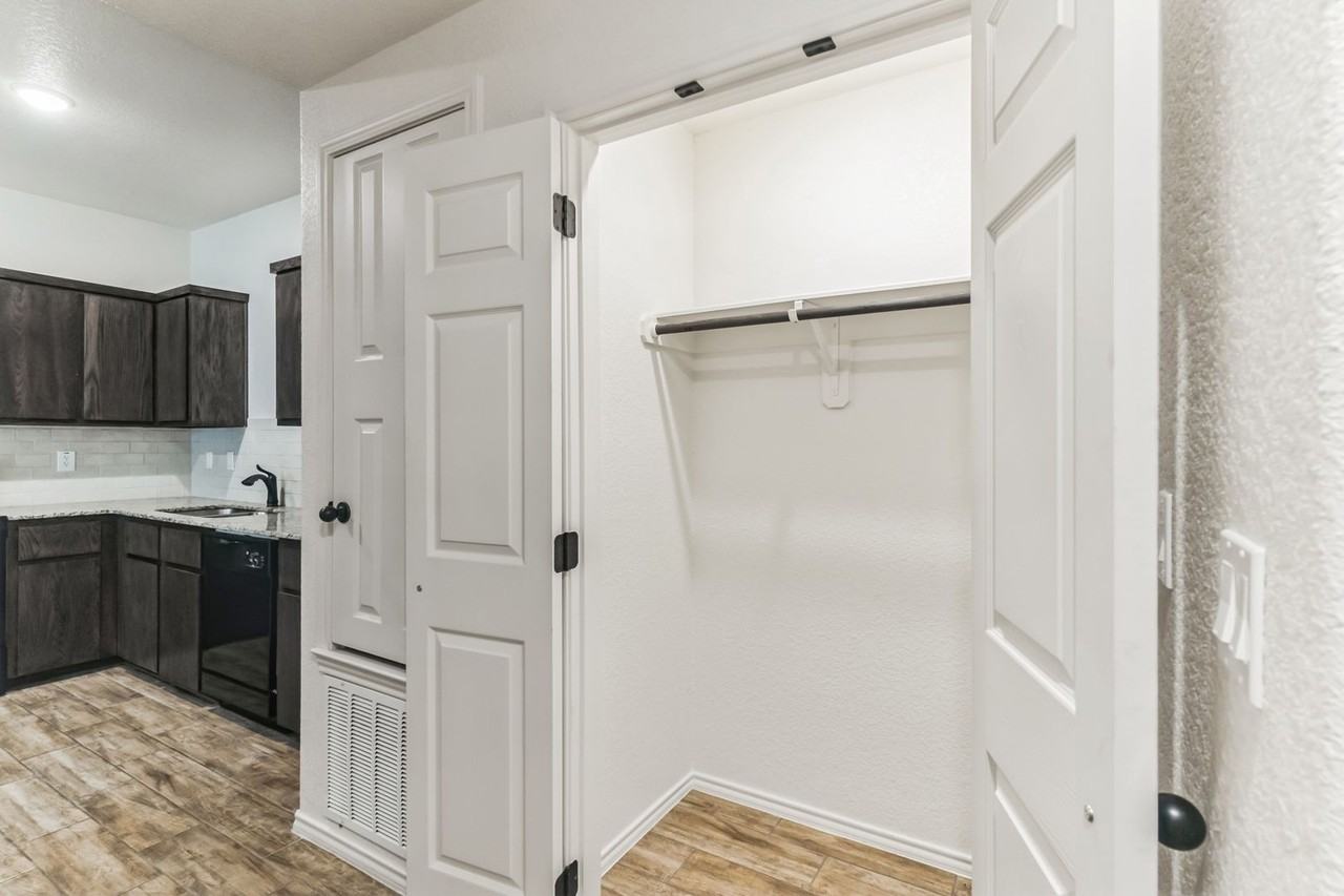 2416 Alterman Dr #A - Photo 6 of 15