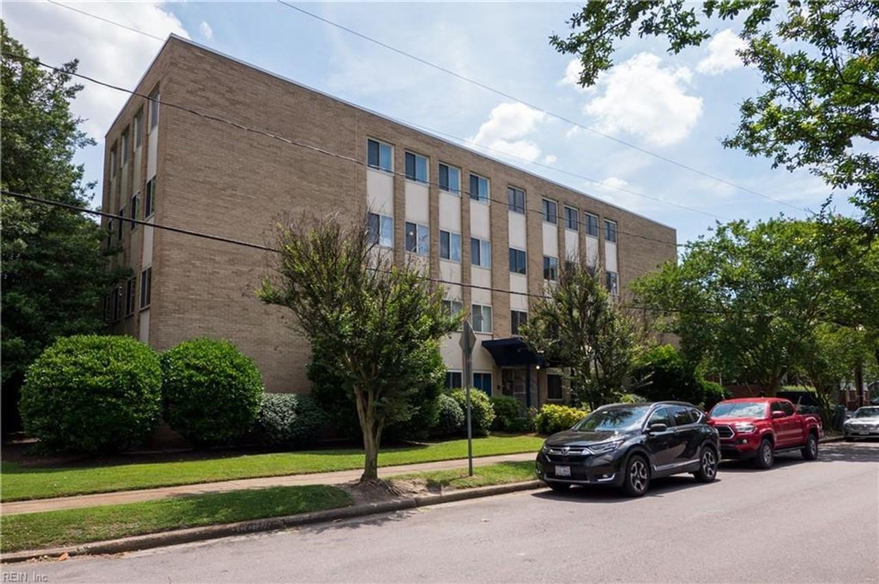 1005 Woodrow Ave #2C