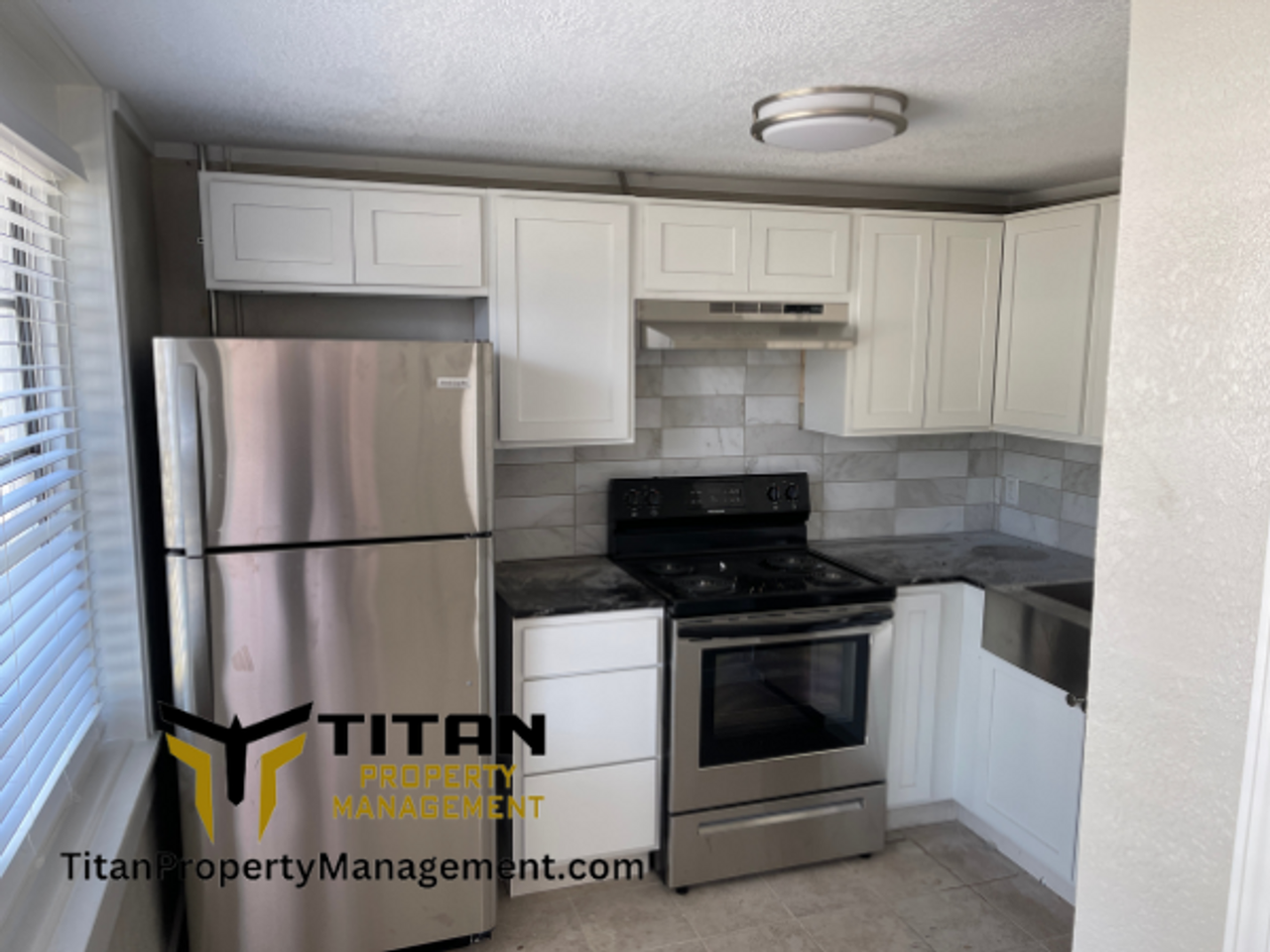 307B E Narroway - Photo 3 of 12