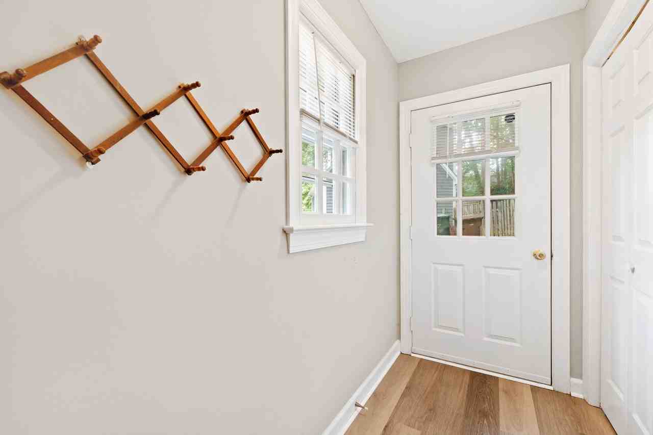 137 Gold Meadow Dr - Photo 7 of 38