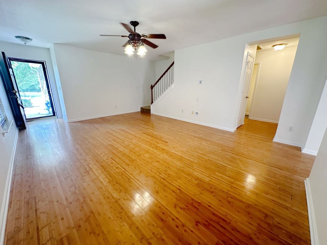 914 Obsidian Way - Photo 3 of 36