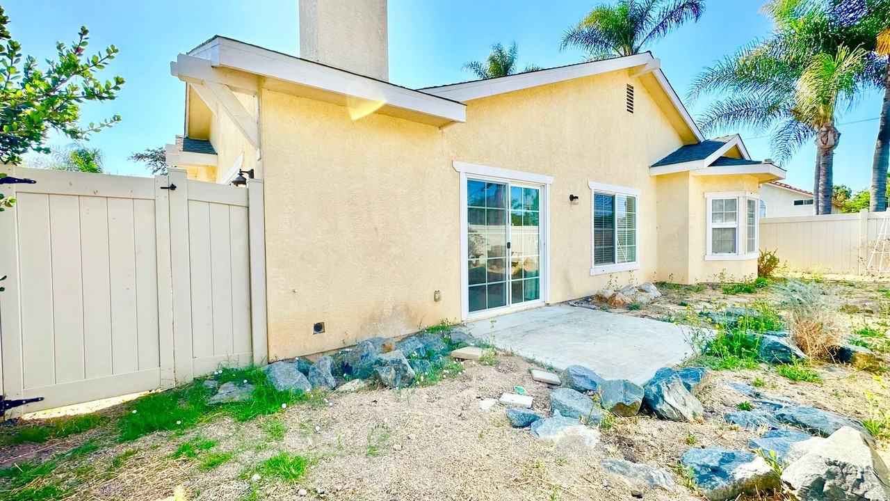 1741 Placita Suenos - Photo 6 of 35