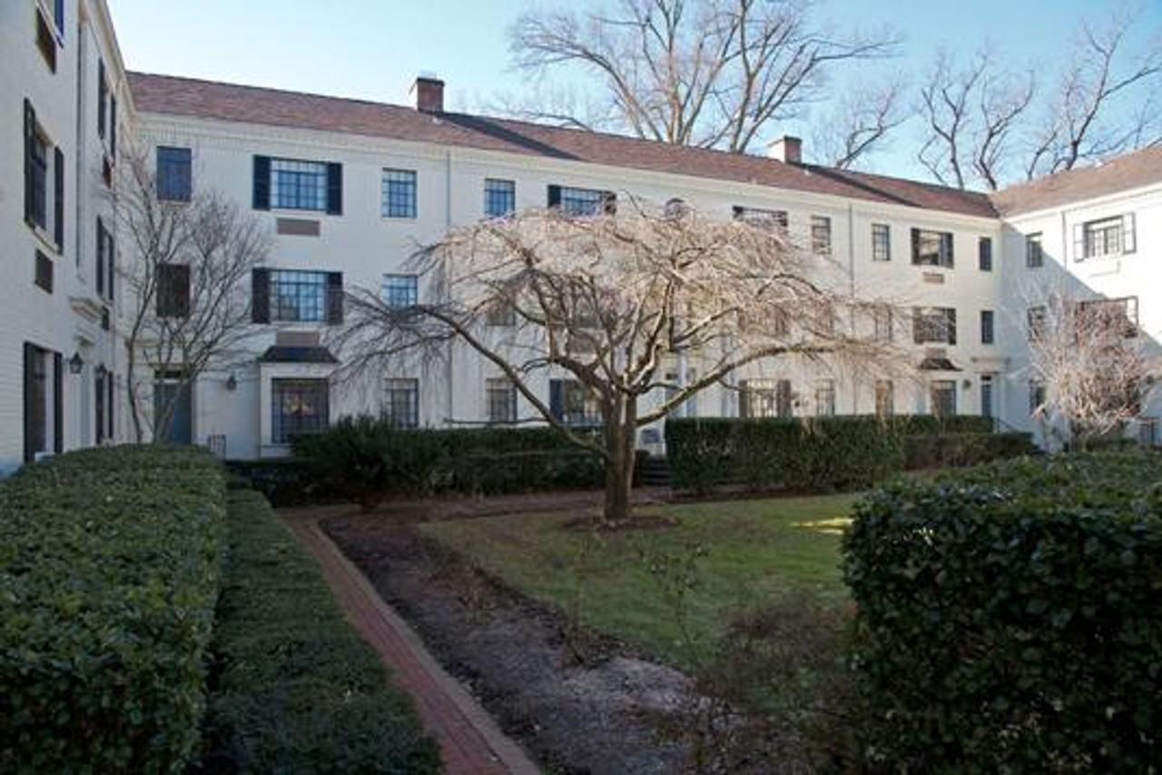 Beautiful Historic Studio Apartments - Photo 2 of 28