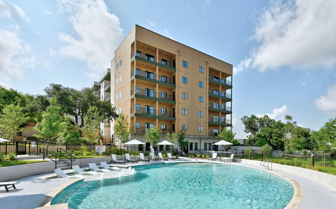 The Bend on Williamson Creek - Photo 2 of 9