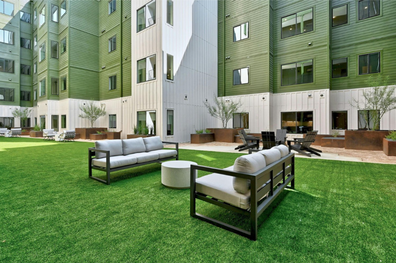 The Bend on Williamson Creek - Photo 3 of 9