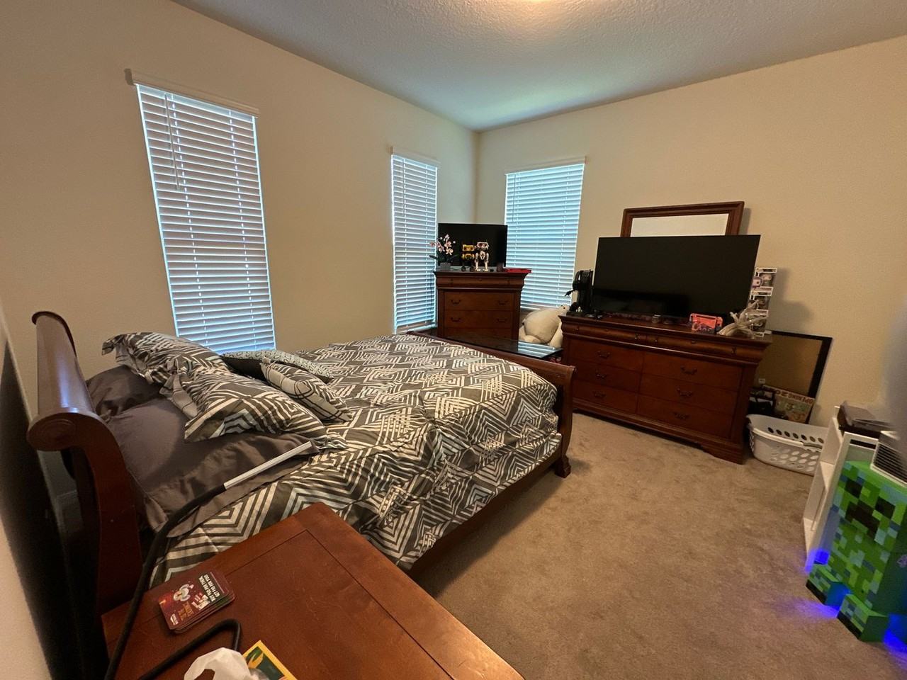 8714 Rindge Rd - Photo 3 of 18