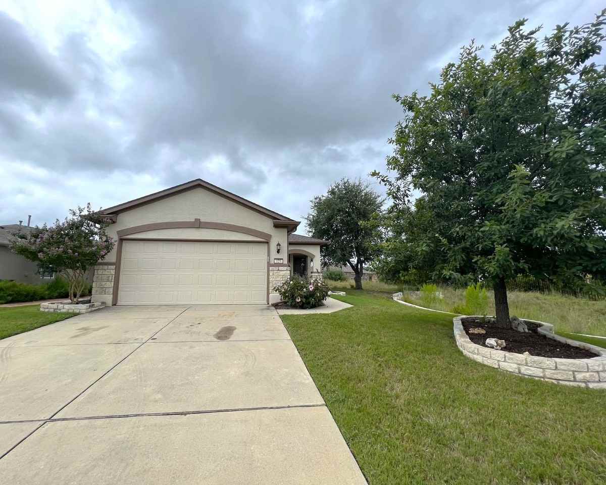 125 Alamosa Creek Ln - Photo 2 of 32