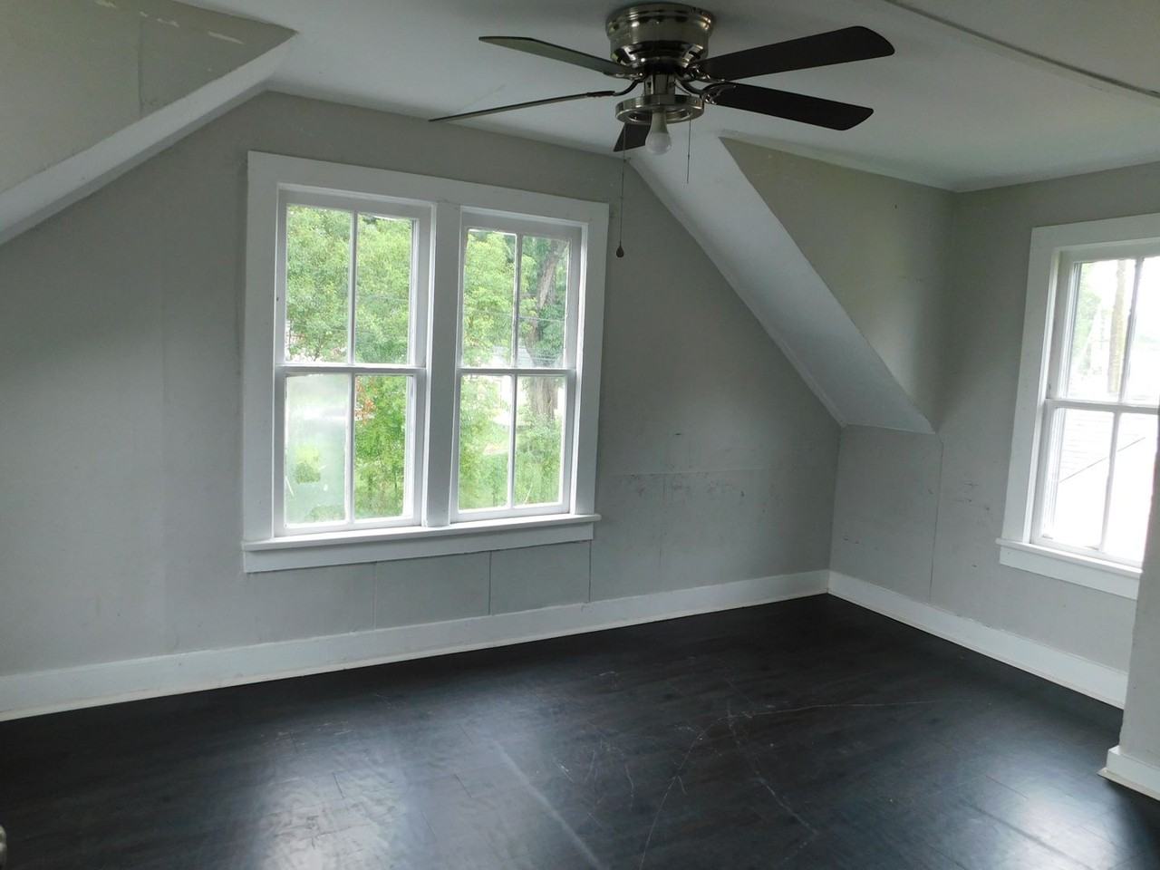 510 Ray St - Photo 6 of 9