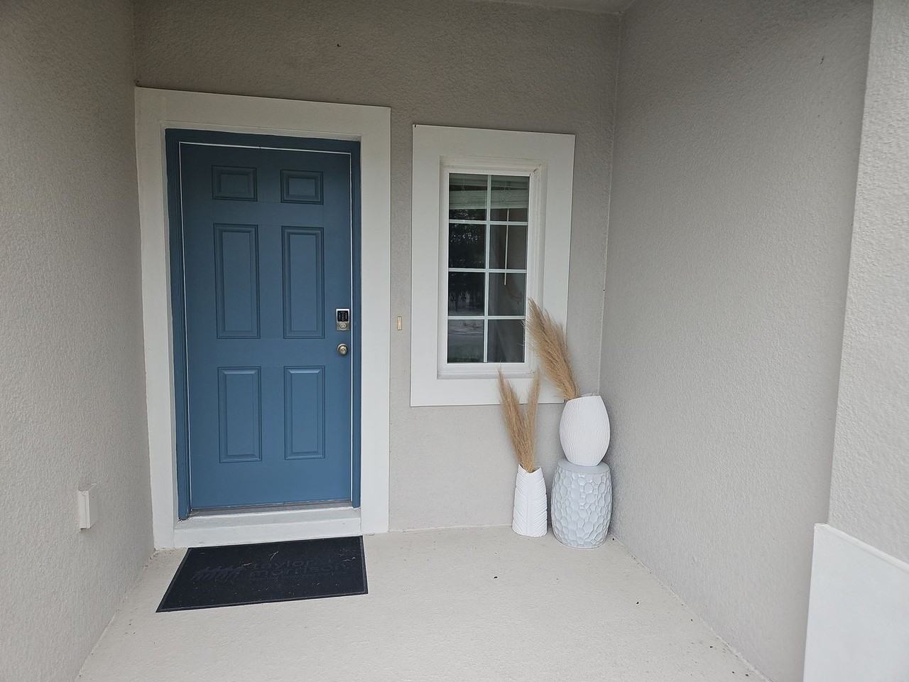 2334 Alee Ln - Photo 2 of 23