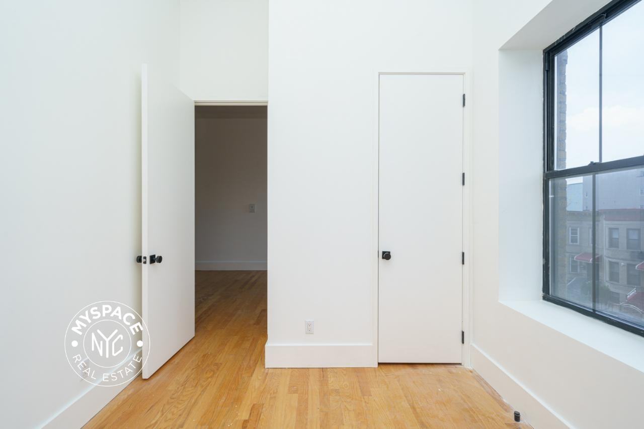 1520 Saint Johns Pl #3F - Photo 6 of 12