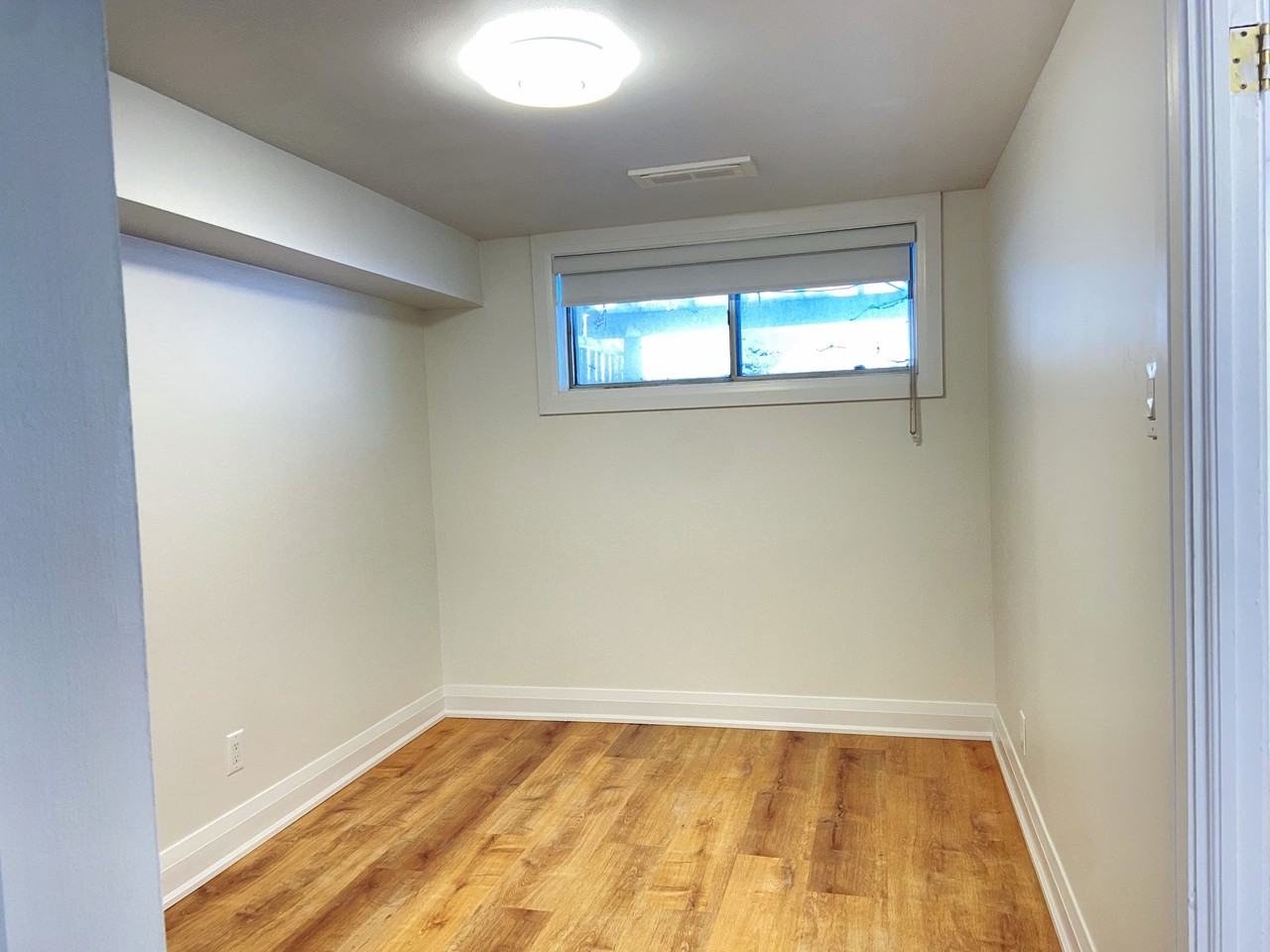 40 Haida Drive - Photo 4 of 10