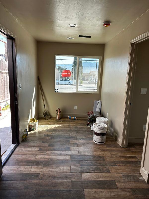 1709 Monterey St - Photo 3 of 9