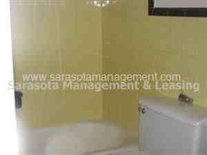 5957 Beneva Rd - Photo 2 of 6