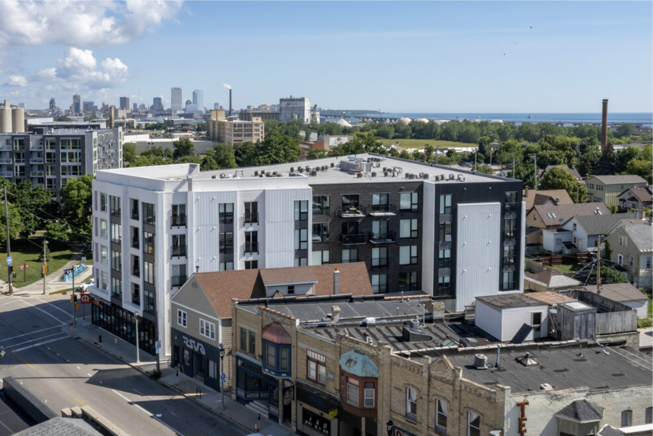 Vue Apartments - Photo 2 of 6