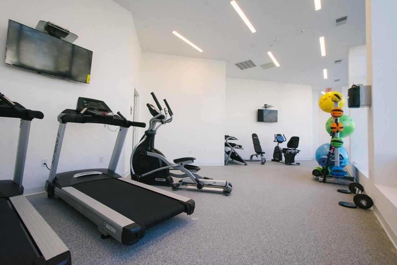 Vue Apartments - Photo 3 of 6
