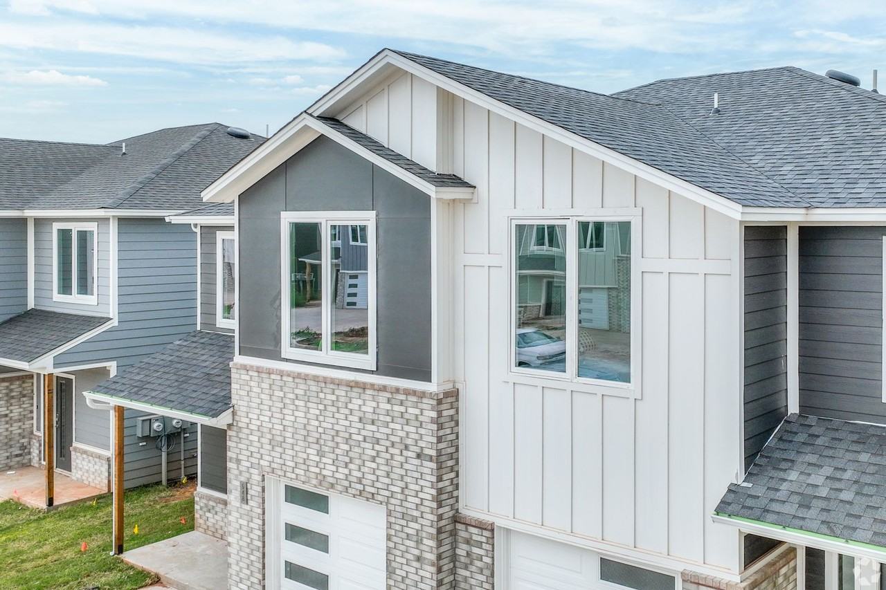 944 Prominent Way - Photo 6 of 48