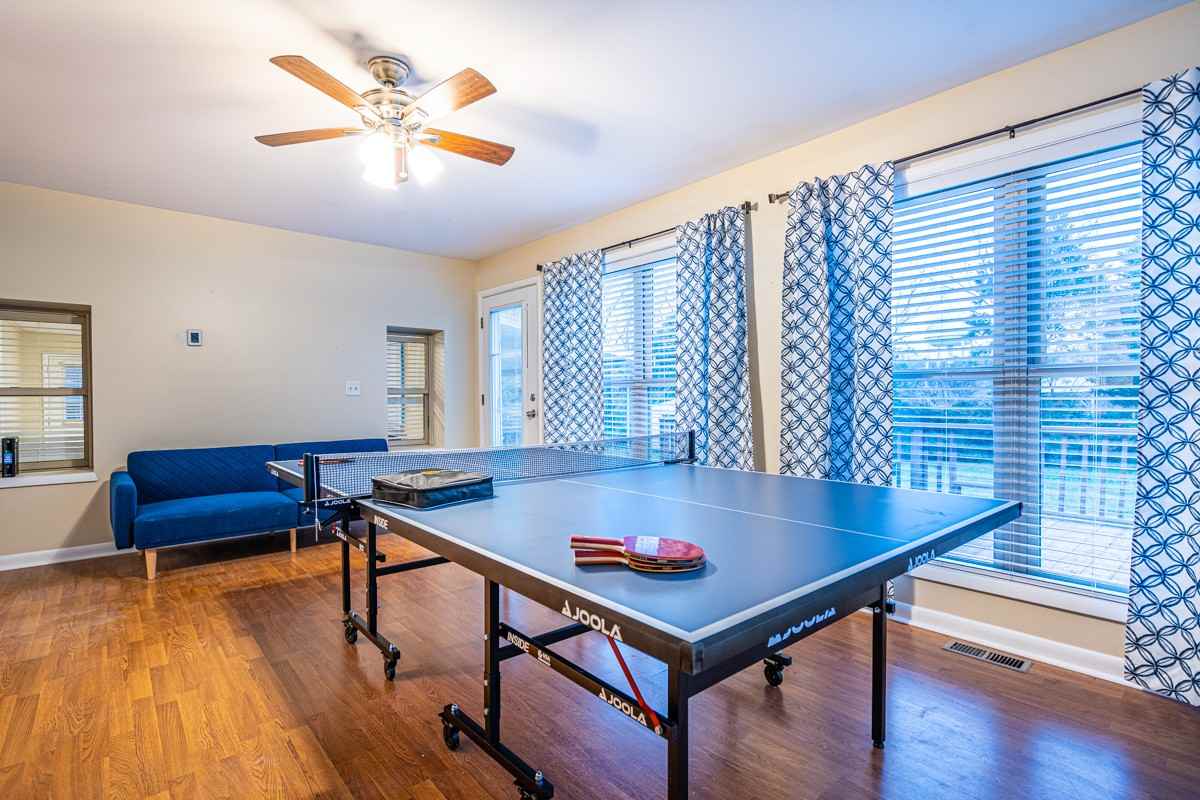 10019 Westleigh Dr Se - Photo 7 of 36