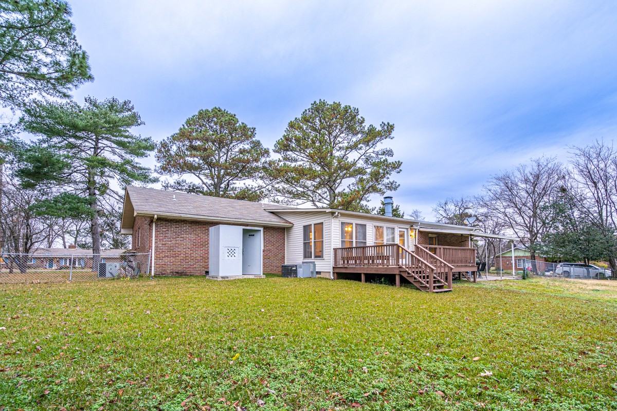 10019 Westleigh Dr Se - Photo 4 of 36