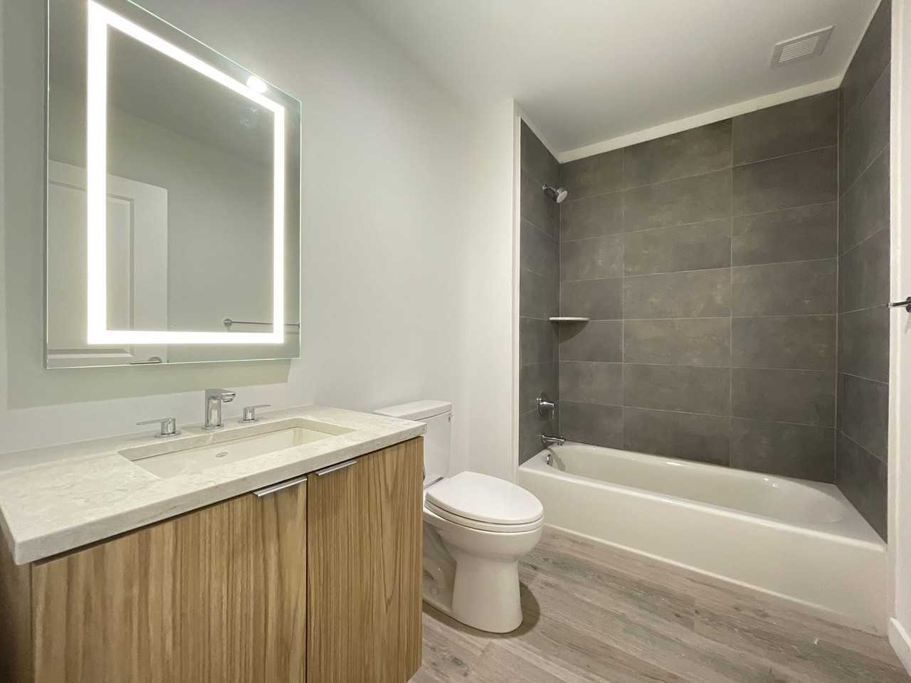 Kent Mills - Photo 3 of 36