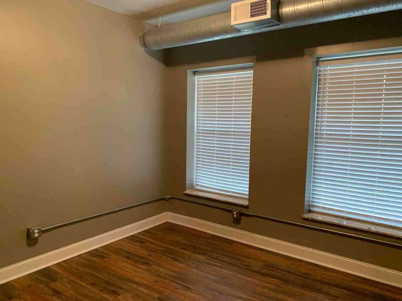 5719 E. Liberty - Photo 4 of 9