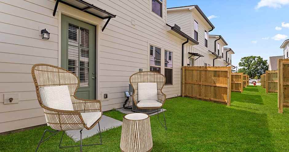 Arabella at Dutchtown Townhomes - Photo 6 of 37