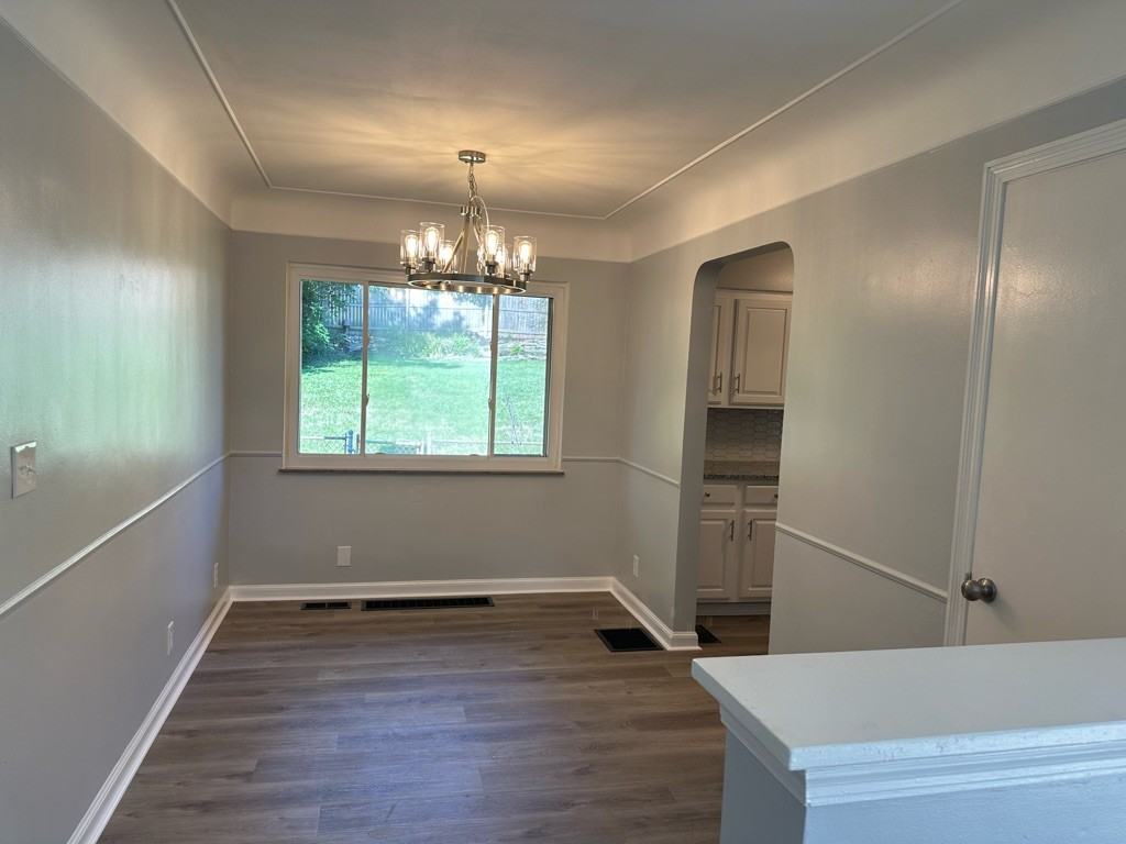 73 Illona Dr - Photo 2 of 11